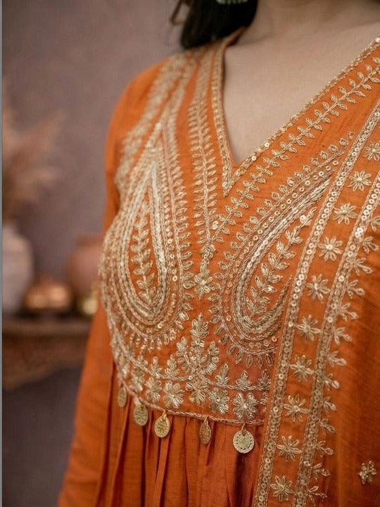 CP Vichitra Embroidered Anarkali Set ✨
