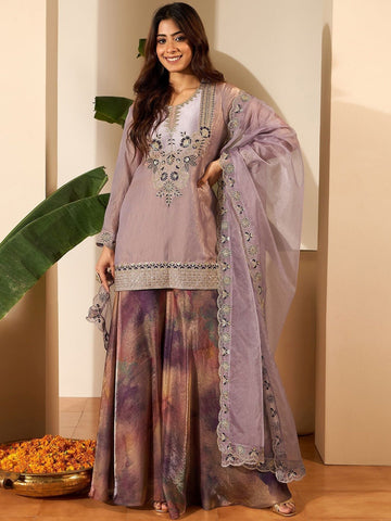 Zivara Embroidered Festive Set ✨