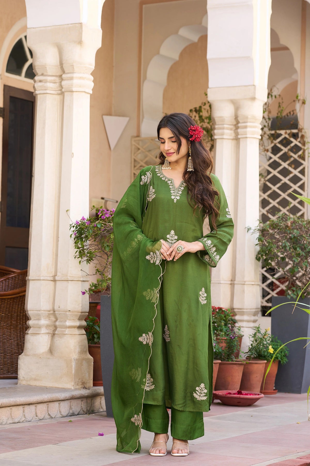 Viscose Chanderi Embroidered Suit Set ✨