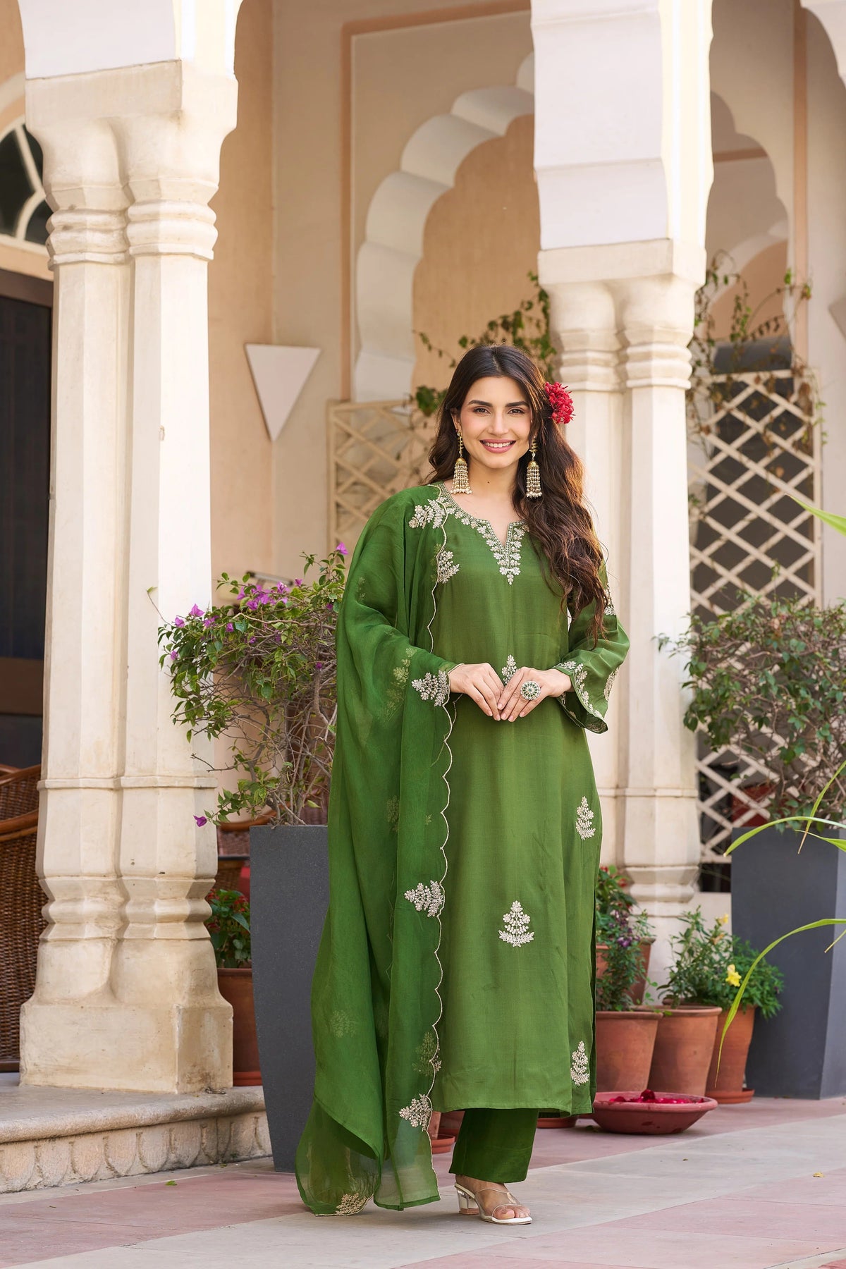 Viscose Chanderi Embroidered Suit Set ✨