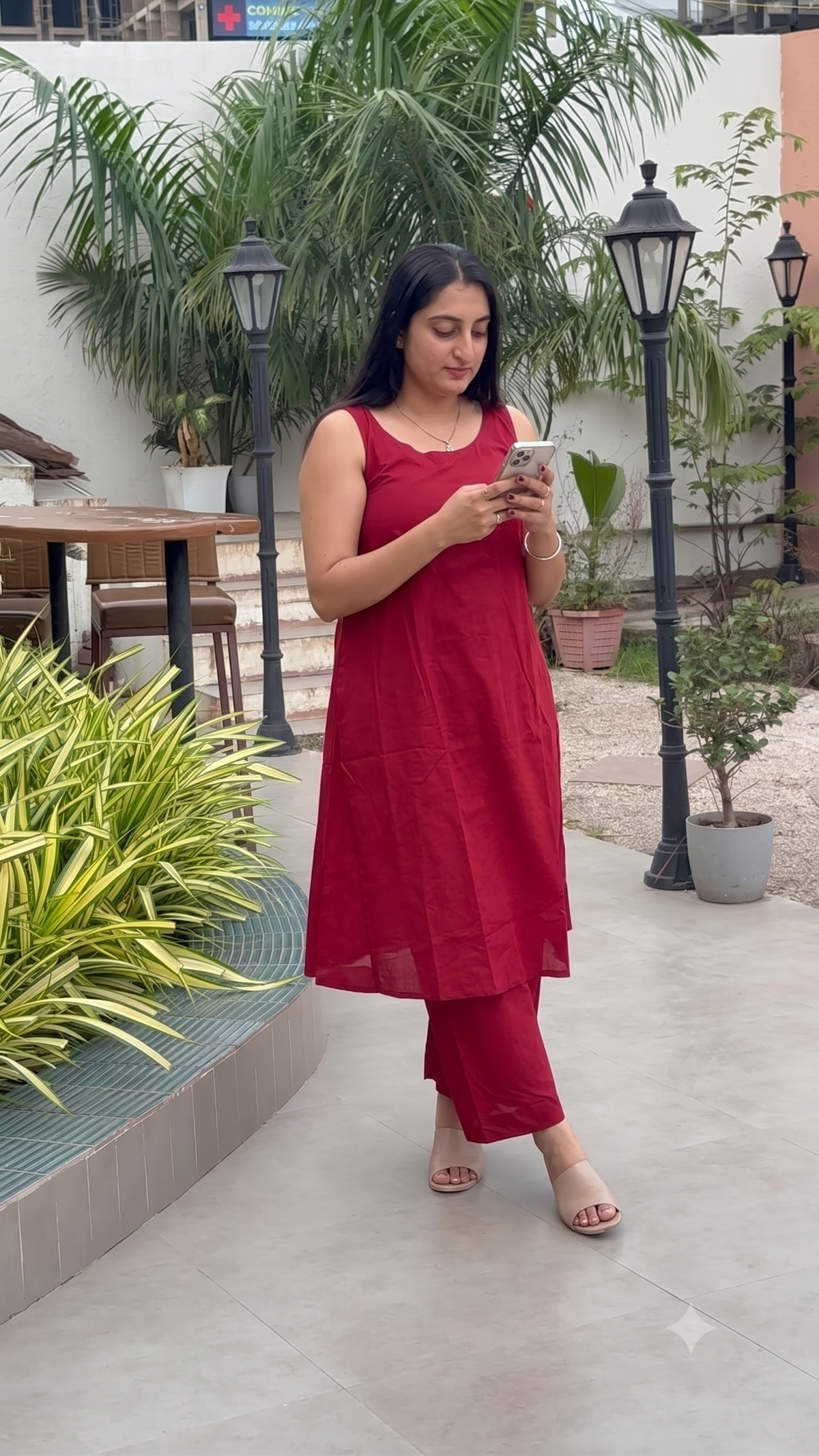 Women's Sleeveless A-Line Maroon Kurta with Wide-Leg Pants BY THEMACHINGCLUB
