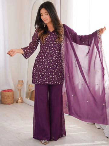 Georgette Embroidered Kurti Set ✨