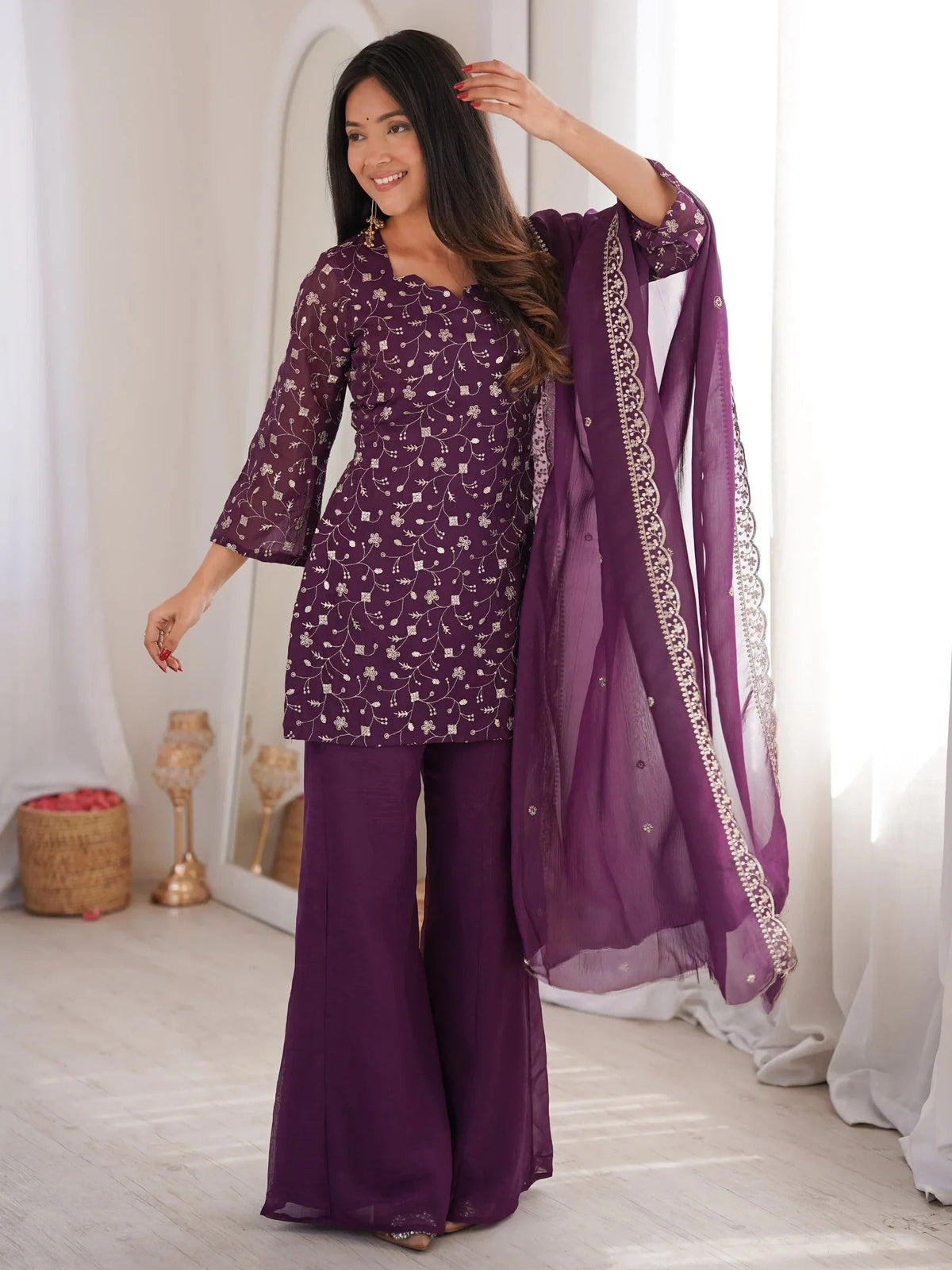 Georgette Embroidered Kurti Set ✨
