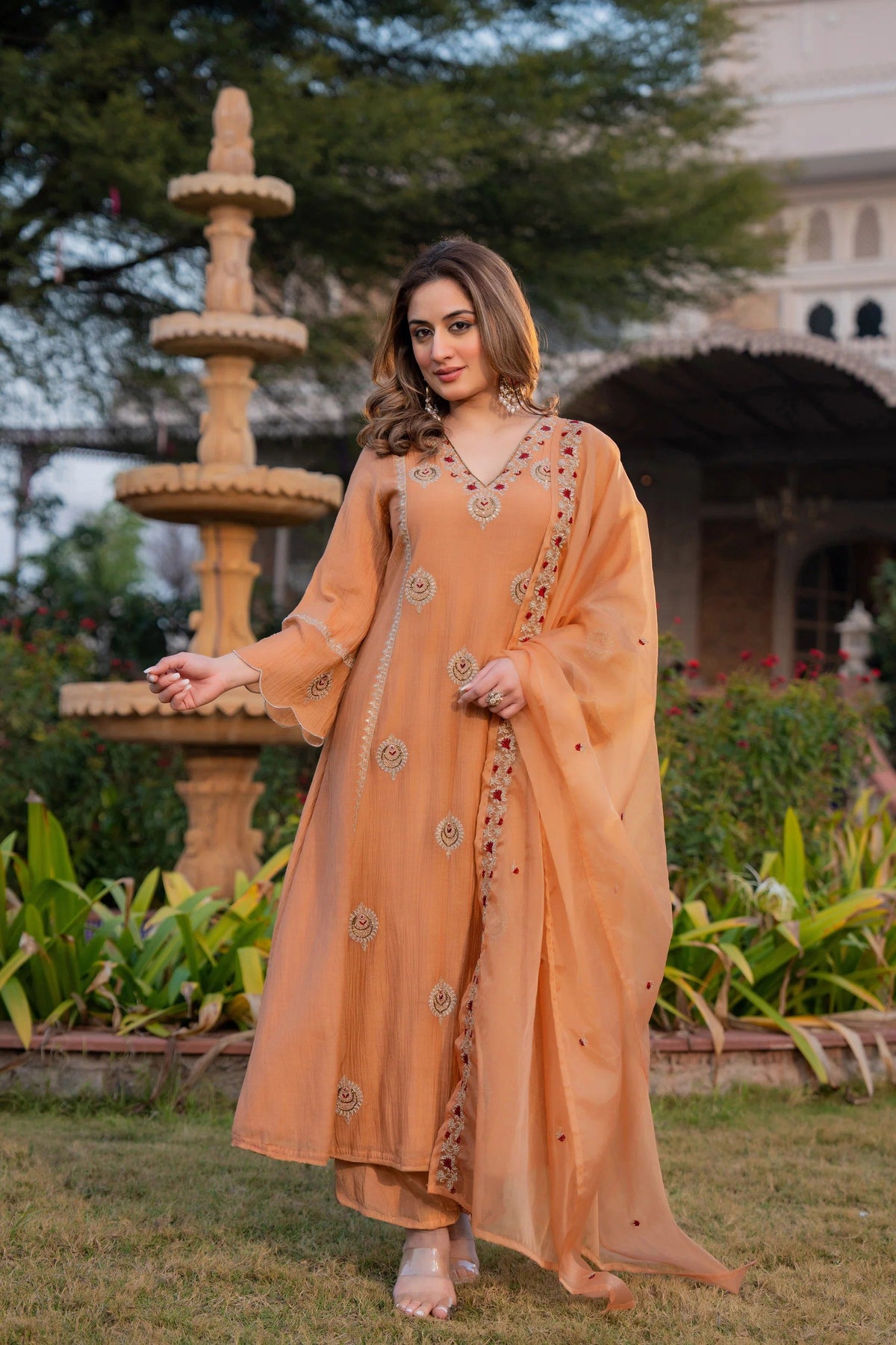 Crunchy Embroidered Suit Set ✨