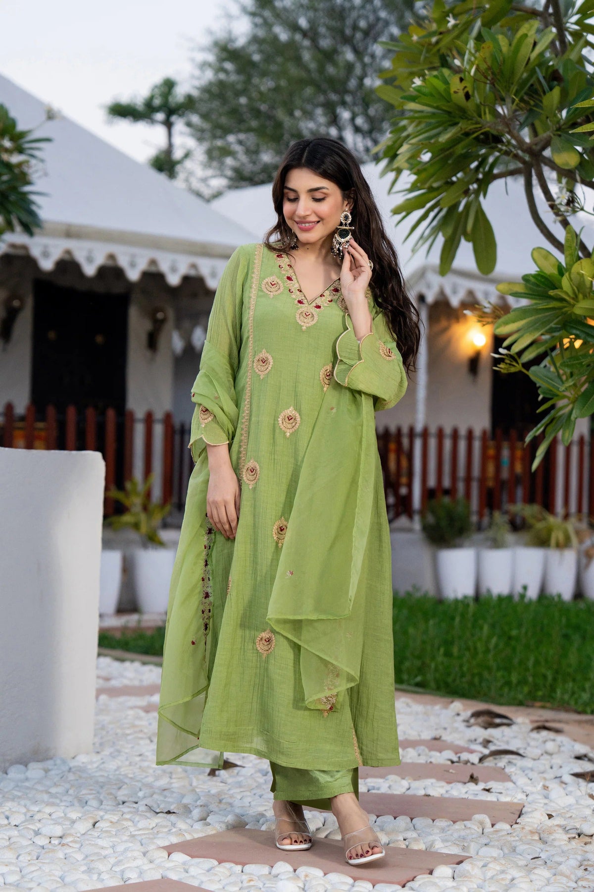Crunchy Embroidered Suit Set ✨
