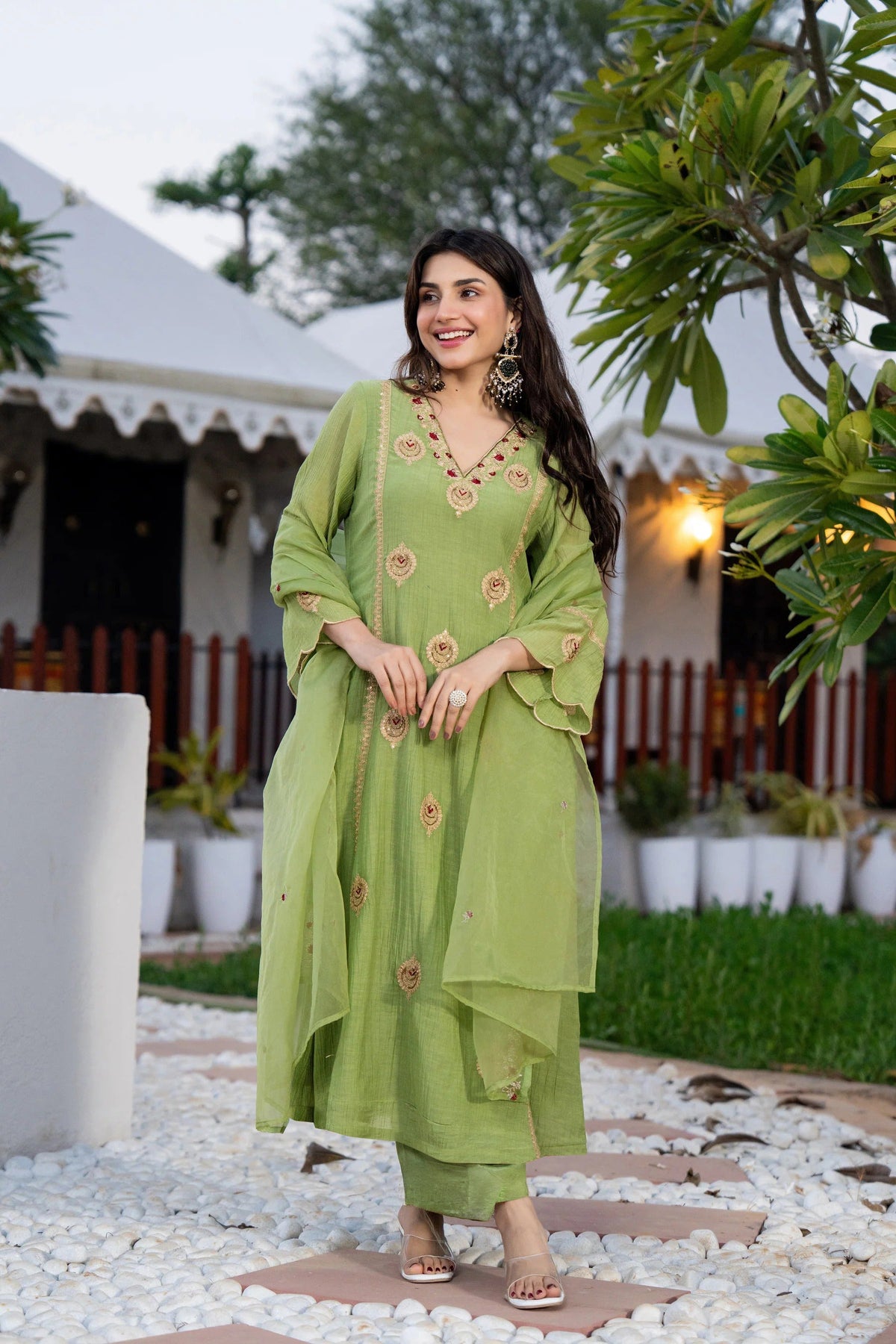 Crunchy Embroidered Suit Set ✨